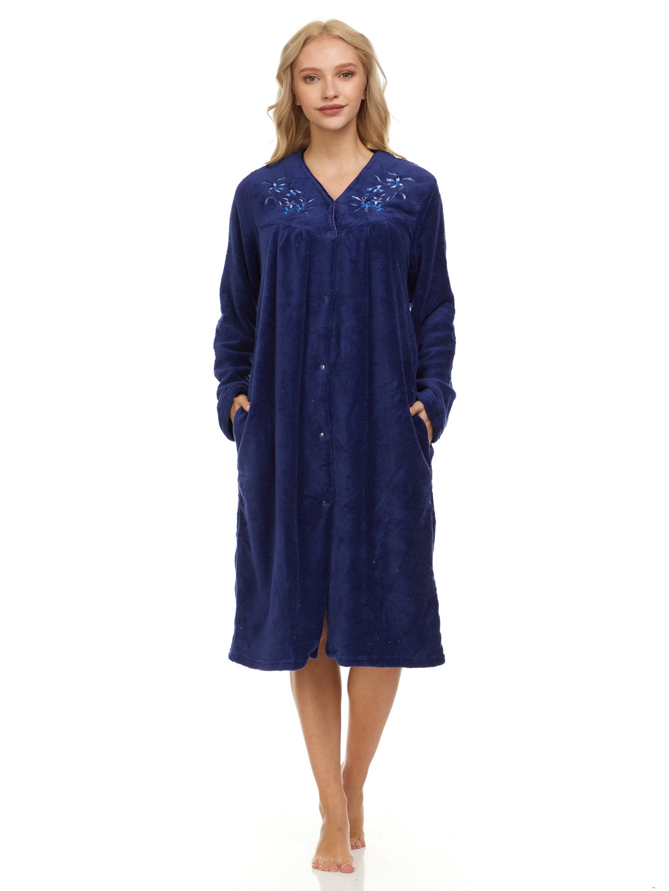 4043 Women Long Sleeve Plush Snaps Duster Female Nightgown